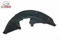 Брызговик правого заднего колеса в сборе GAC M8