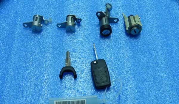 КОМПЛЕКТ ЗАМКОВ