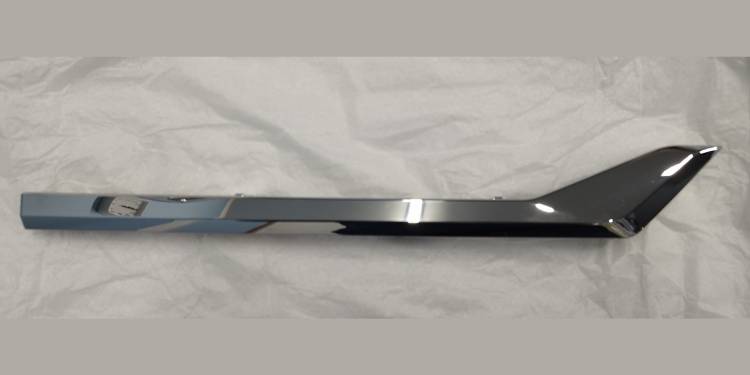 Молдинг заднго бампера левый  хром GS8 II