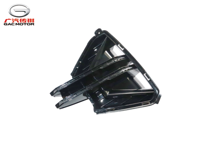 Декоративная панель правой передней противотуманной фары GAC GS8II