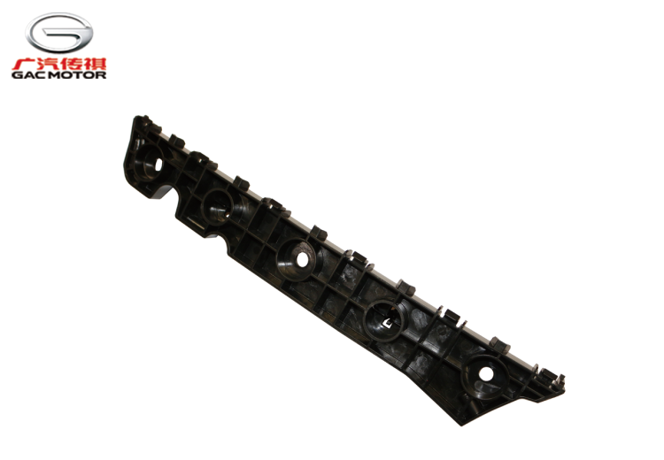 Левый кронштейн крепления переднего бампера GAC M8