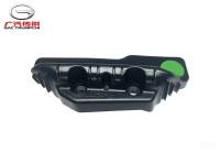 Кронштейн направляющей шторки безопасности левой стойки B GAC M8