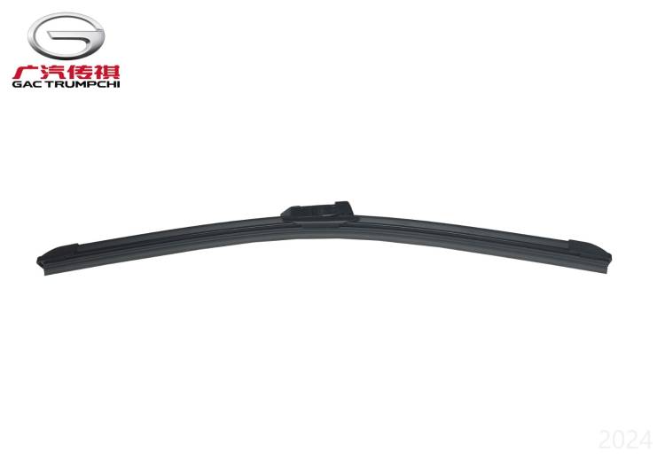 Щетка правого стеклоочистителя GAC M8