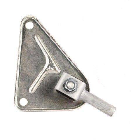 Кронштейн крепления реактивной тяги КПП ВАЗ 2110 в сб. LADA 21100-1703168-00