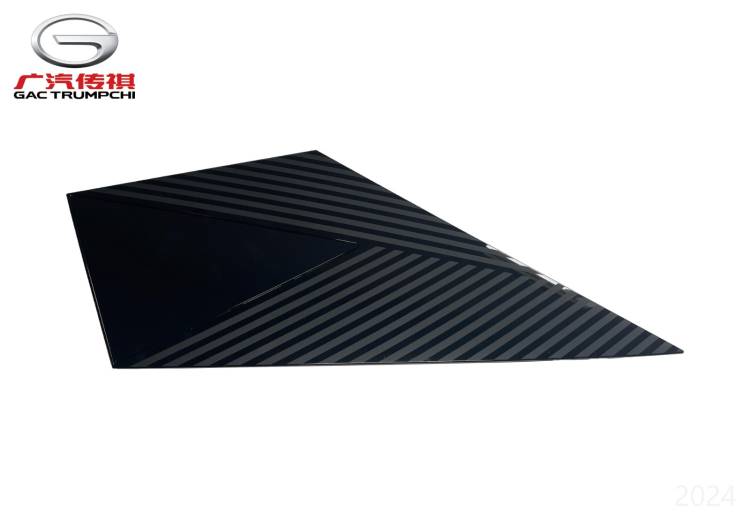 Наружная декоративная накладка левой багажной стойки (Armor Bright Black) GAC GS3