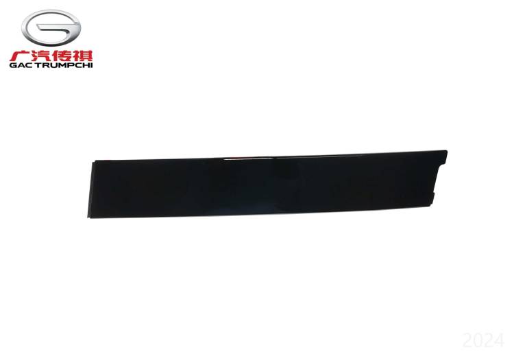 Задняя наружная декоративная накладка проема левой задней двери GAC GS8II