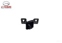 Правый нижний кронштейн штока электропривода двери багажного отделения GAC M8