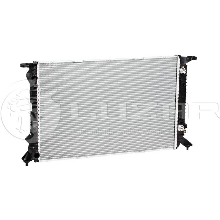 Радиатор охлаждения Audi A4 07- A6 11- Q3 11- Q5 08- AT LRc 18180