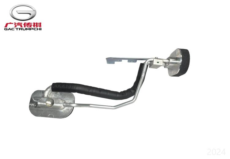 Трубопровод V контуров высокого и низкого давления кондиционера GAC M8