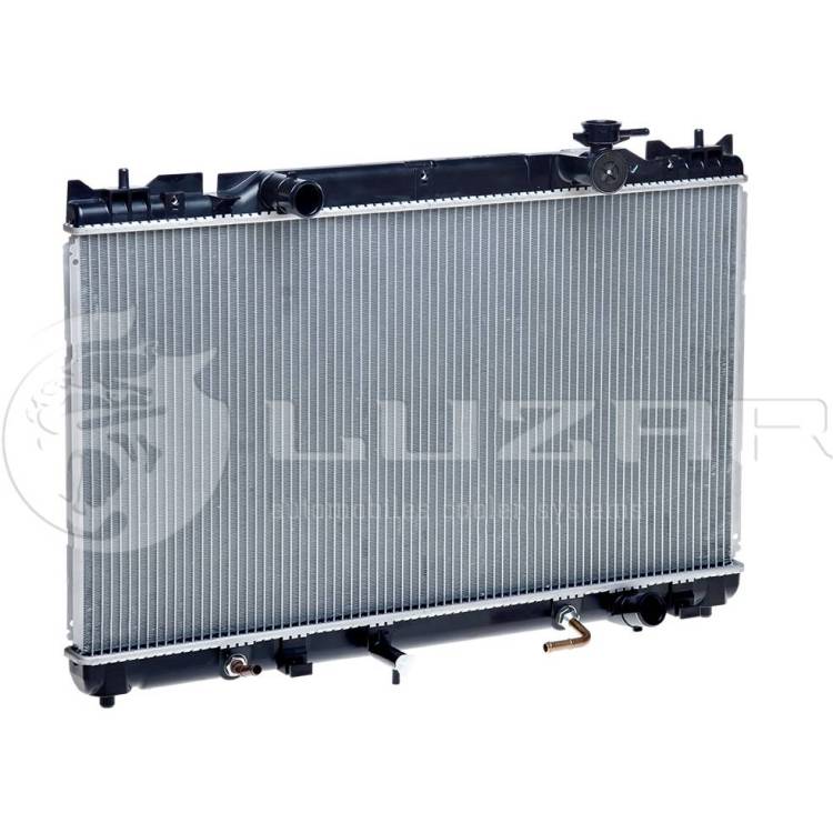 Радиатор охлаждения Toyota Camry 01- AT LRc 19180