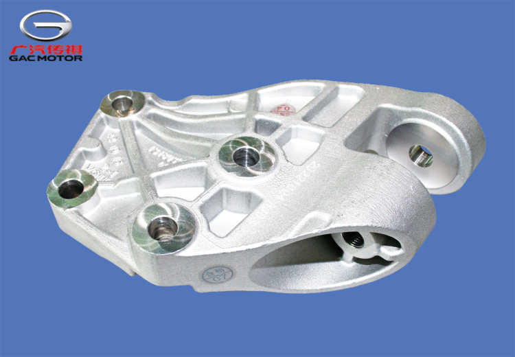 Нижний кронштейн коробки передач GAC GS3