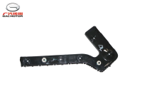 Левый кронштейн крепления заднего бампера GAC GS8II