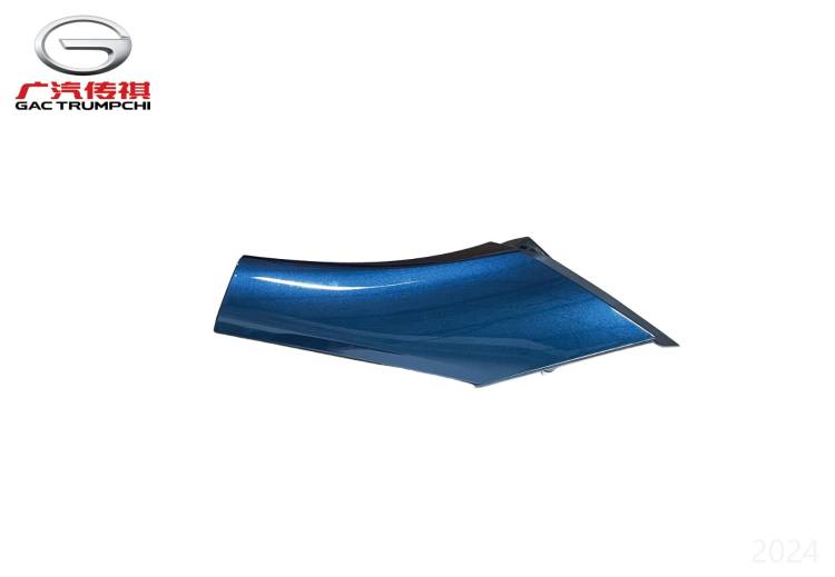 Наружная декоративная накладка правой стойки А – Переливчатый синий. GAC M8