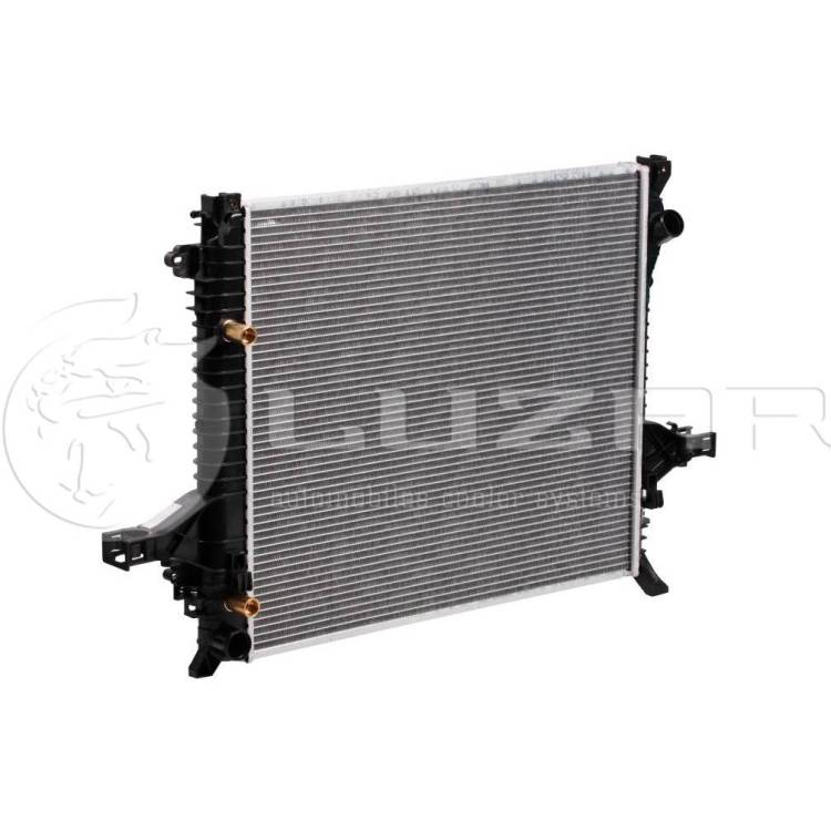 Радиатор охлаждения Volvo XC90 02- LRc 10157