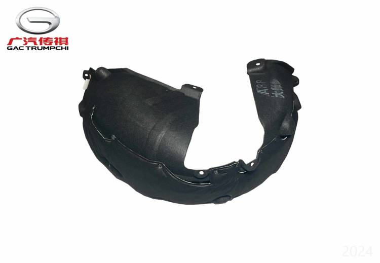 Брызговик левого заднего колеса в сборе GAC M8